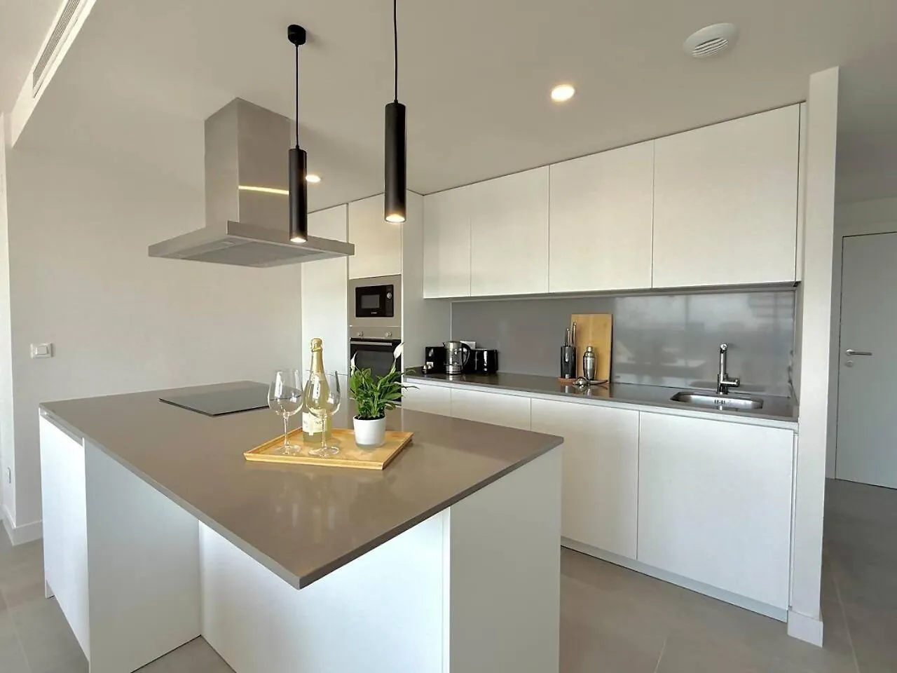 Sr Oasis 325 2 Bdr Penthouse With Sea View Daire Estepona